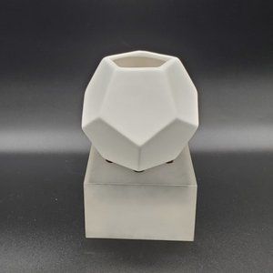 DWELL STUDIO / Global Views 12 Sided Vase / Planter